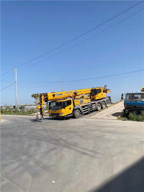 永川区吊车作业时，可能会产生哪些额外收费项目？